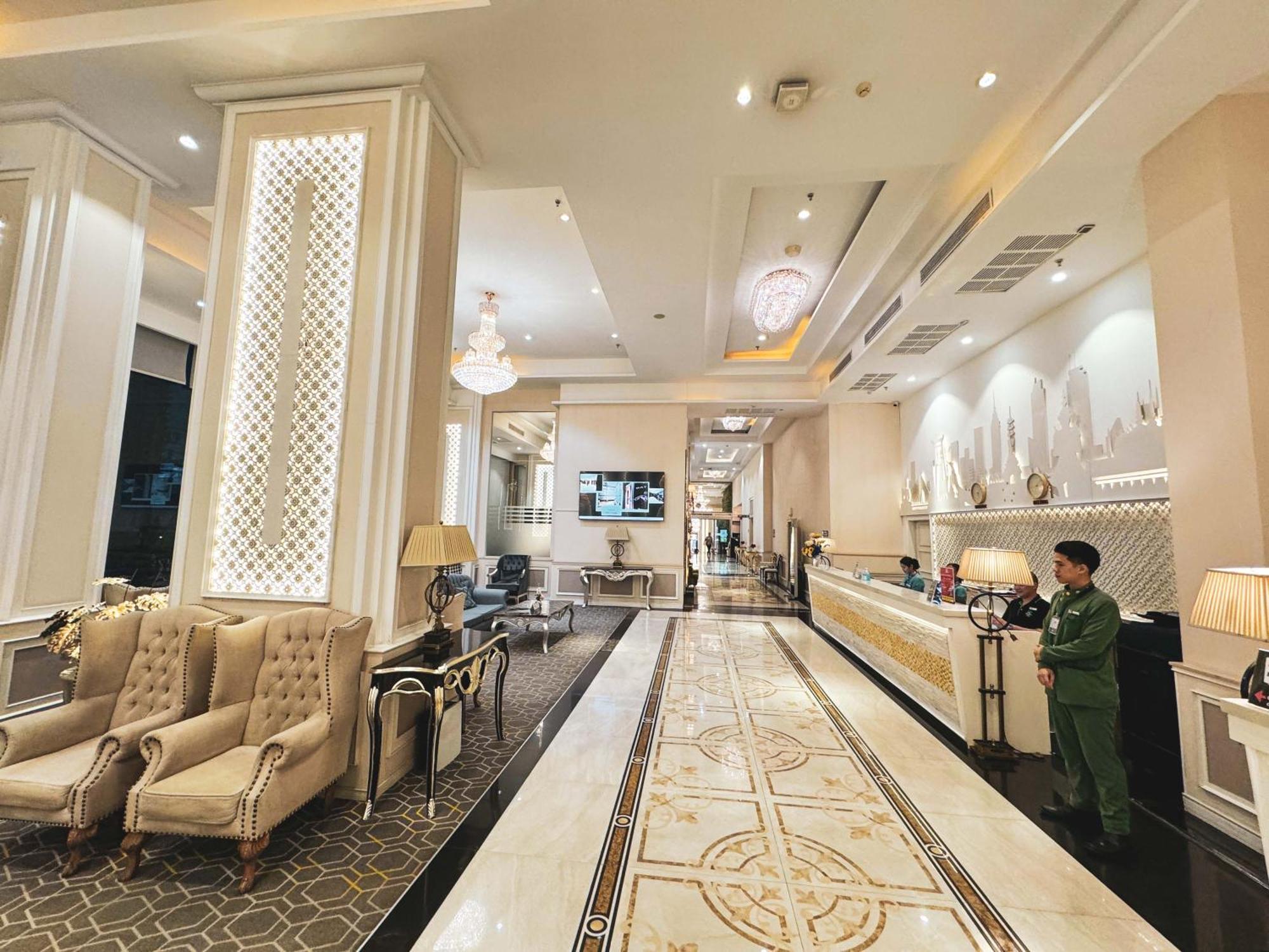 The Bazaar Hotel Bangkok Exterior photo
